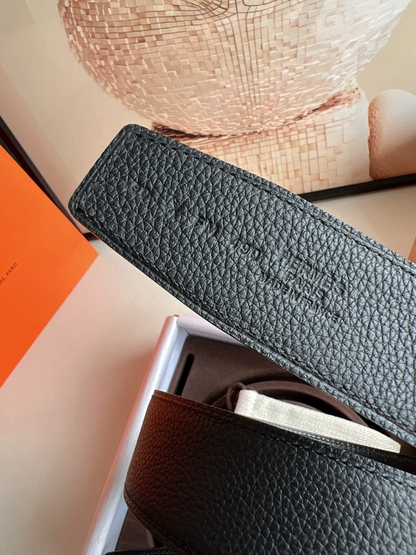 エルメスベルト素材ディテール